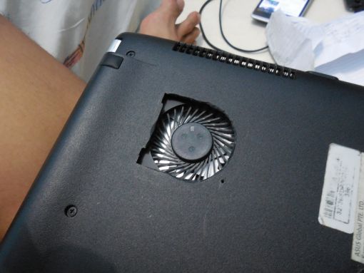  Adana Asus Laptop Fan